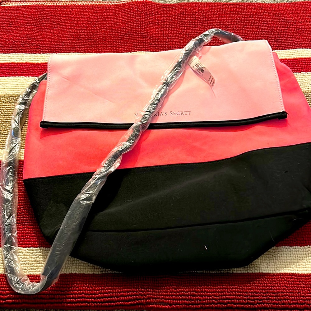 Victoria’s Secret travel overnight bag